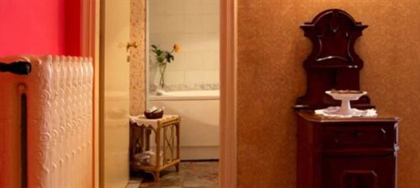Imagen de la habitación del Hotel Antica Locanda Solferino. Foto 11
