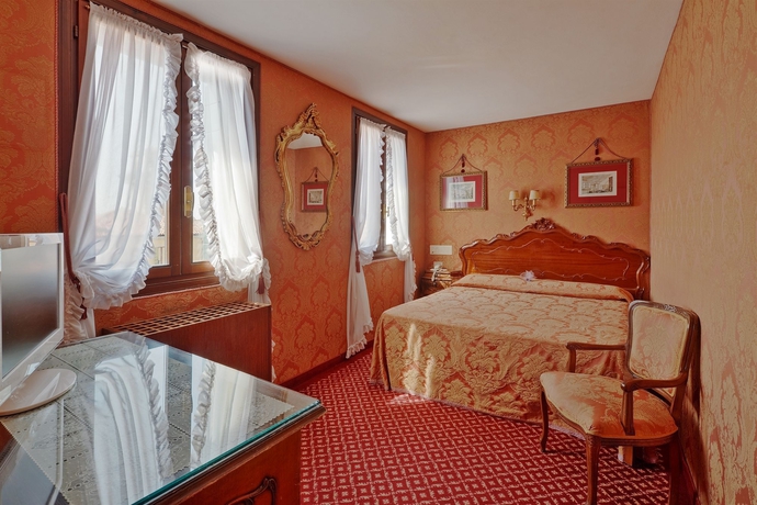 Imagen de la habitación del Hotel Antica Locanda Sturion - Residenza D'epoca. Foto 4