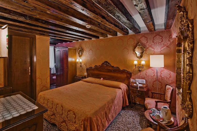 Imagen de la habitación del Hotel Antica Locanda Sturion - Residenza D'epoca. Foto 9