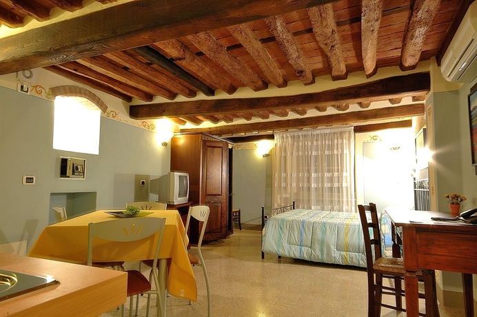 Imagen de los interiores del Hotel Antica Residenza Del Gallo. Foto 16