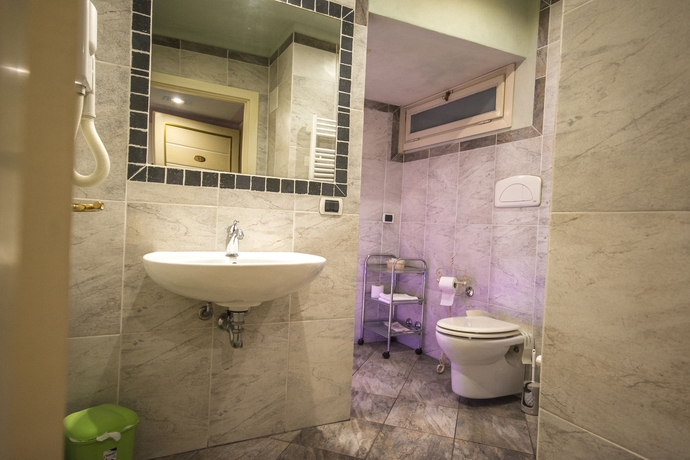 Imagen de la habitación del Hotel Antica Residenza Del Gallo. Foto 14