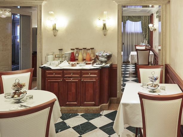 Imagen del bar/restaurante del Hotel Antiche Figure. Foto 3