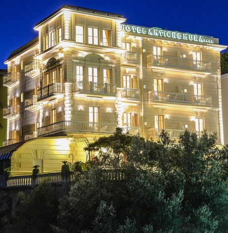Imagen general del Hotel Antiche Mura, Sorrento. Foto 2