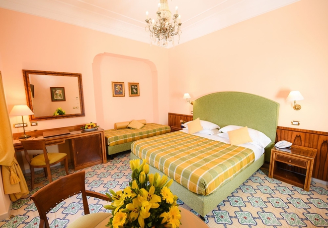 Imagen de la habitación del Hotel Antiche Mura, Sorrento. Foto 6