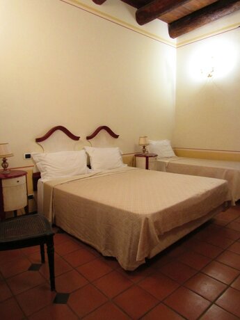 Imagen de la habitación del Hotel Antichi Feudi Dimora d\'Epoca. Foto 13