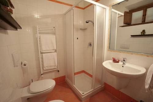 Imagen de la habitación del Hotel Antico Casale, Sarzana. Foto 6