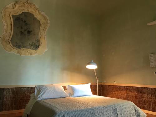 Imagen de la habitación del Hotel Antico Convento San Francesco. Foto 7