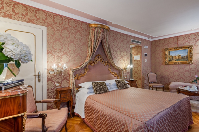 Imagen de la habitación del Hotel Antico Doge. Foto 10
