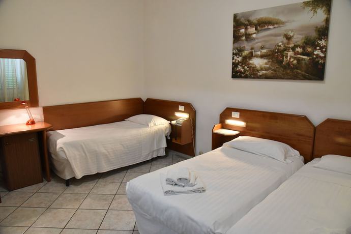 Imagen de la habitación del Hotel Antico Moderno. Foto 15