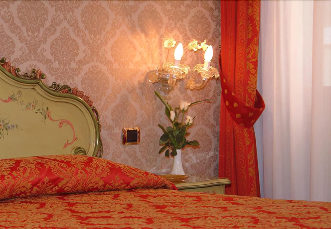 Imagen de la habitación del Hotel Antico Panada. Foto 8