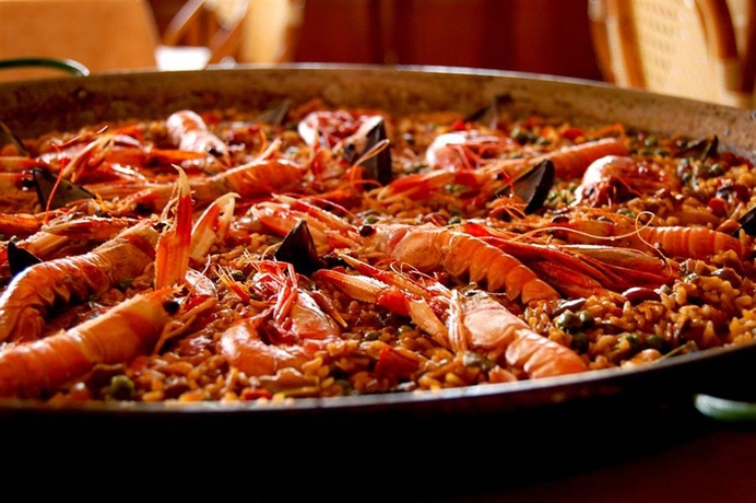 Imagen del bar/restaurante del Hotel Antiga. Foto 4