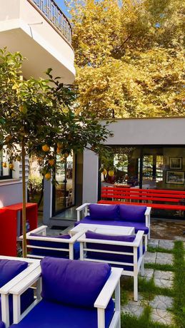 Imagen de los exteriores del Hotel Antigone. Foto 15