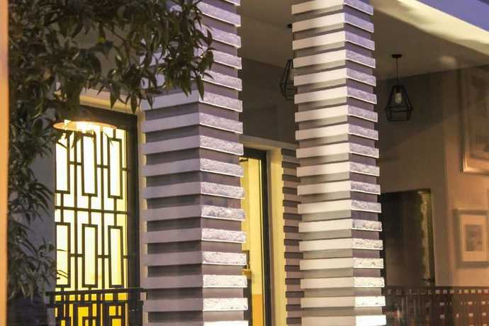 Imagen de los interiores del Hotel Antigone. Foto 17
