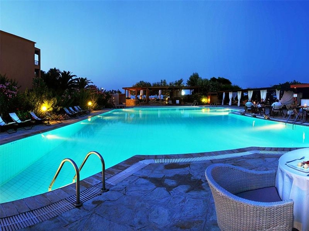 Imagen general del Hotel Antigoni Seaside Resort. Foto 5