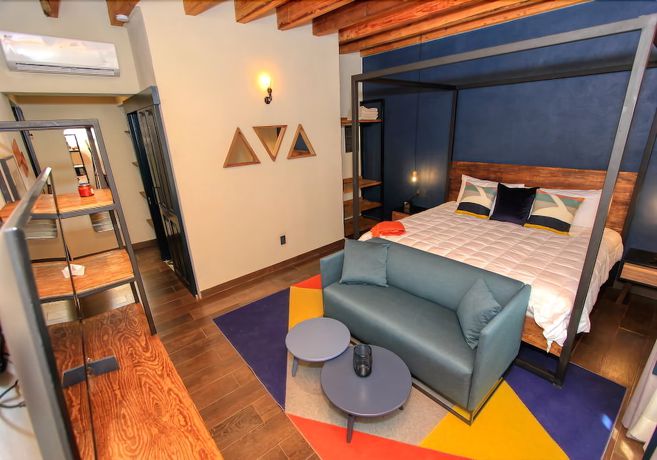 Imagen de la habitación del Hotel Antigua Trece Fusión. Foto 10