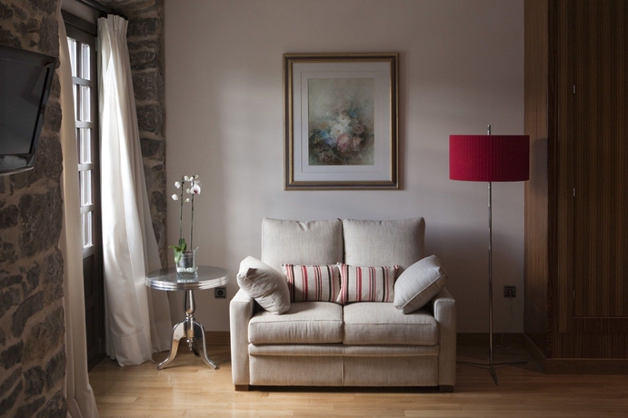 Imagen de los interiores del Hotel Antiguo Casino. Foto 5