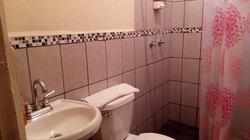 Imagen de la habitación del Hotel Antiguo. Foto 4