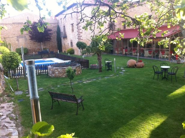 Imagen de los exteriores del Hotel Antiguo Palacio De Atienza. Foto 11