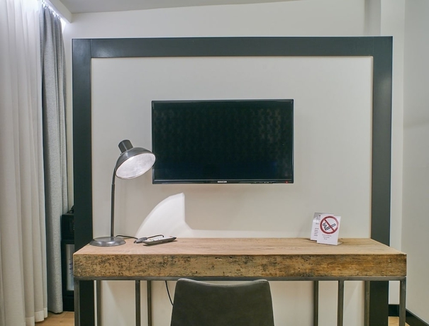 Imagen de la habitación del Hotel Antik. Foto 6