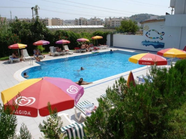 Imagen general del Hotel Antik Garden. Foto 4
