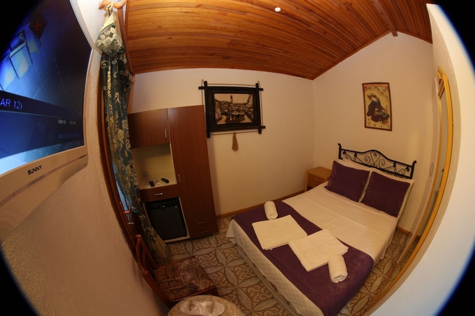 Imagen de la habitación del Hotel Antik Motel. Foto 3