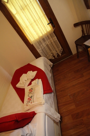 Imagen de la habitación del Hotel Antik Motel. Foto 18