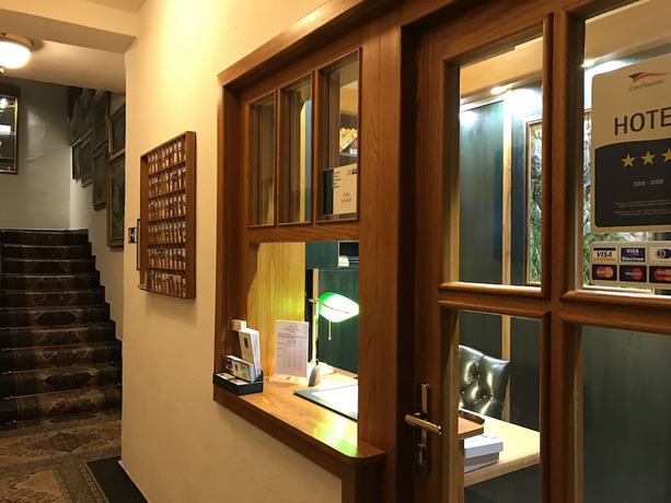 Imagen de los interiores del Hotel Antik and Galerie Sofia. Foto 17