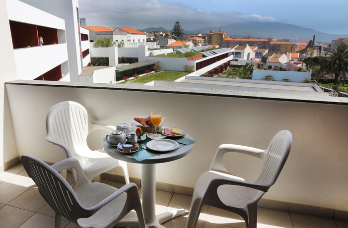 Imagen de la habitación del Hotel Antillia. Foto 52