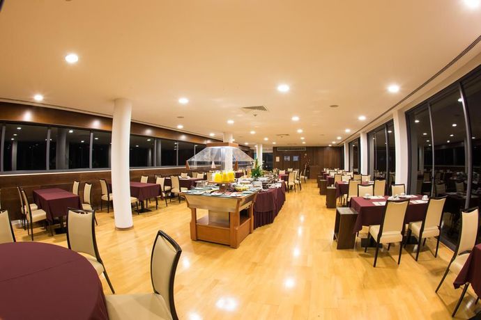 Imagen general del Hotel Antillia. Foto 48