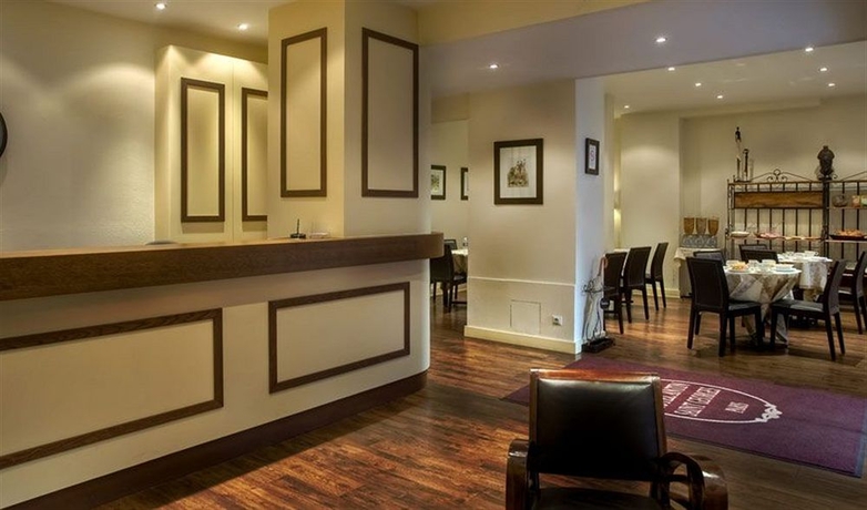 Imagen de la habitación del Hotel Antin Saint Georges. Foto 9