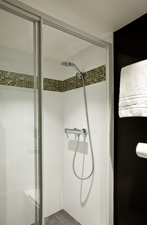 Imagen de la habitación del Hotel Antin Trinité. Foto 4