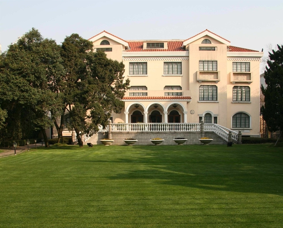 Imagen de los exteriores del Hotel Anting Villa Shanghai. Foto 7