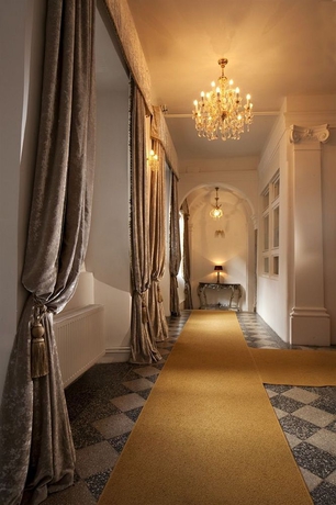 Imagen de los interiores del Hotel Antiq Palace and Spa. Foto 4