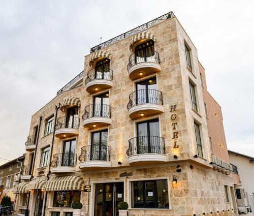 Imagen general del Hotel Antique Boutique. Foto 1