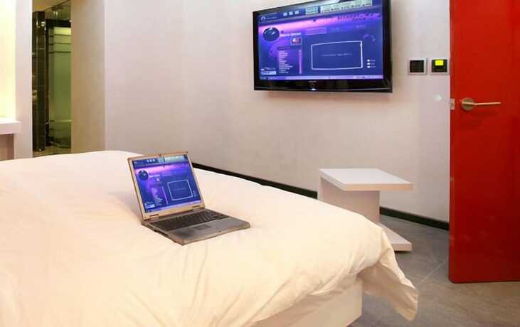 Imagen general del Hotel Antives. Foto 3