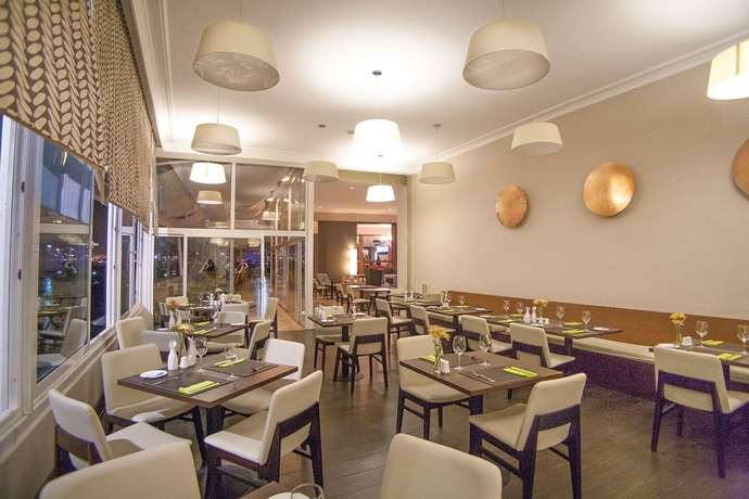 Imagen del bar/restaurante del Hotel Antofagasta. Foto 3