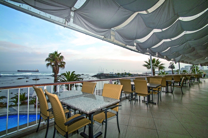 Imagen de los exteriores del Hotel Antofagasta. Foto 8