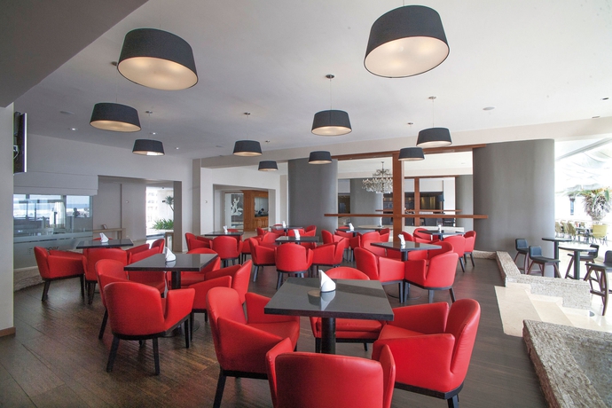 Imagen del bar/restaurante del Hotel Antofagasta. Foto 6