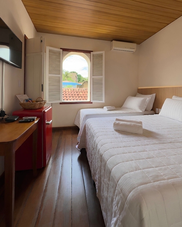 Imagen de la habitación del Hotel Antolina. Foto 7