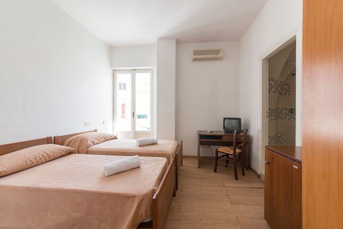 Imagen de la habitación del Hotel Antonella, Ischia. Foto 2