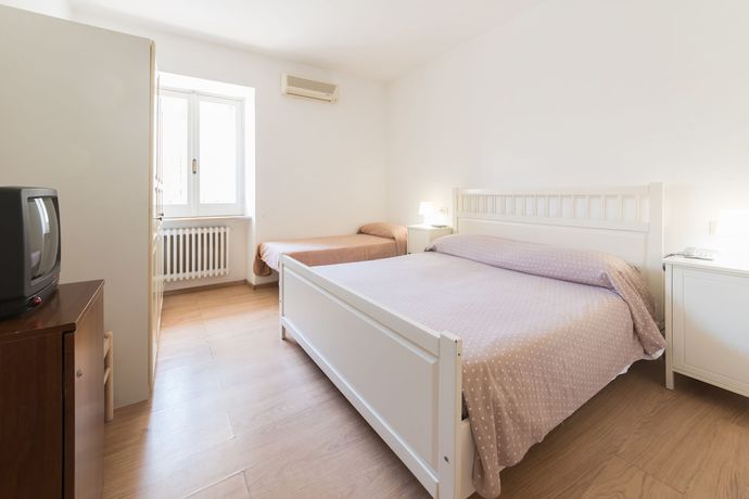 Imagen de la habitación del Hotel Antonella, Ischia. Foto 5