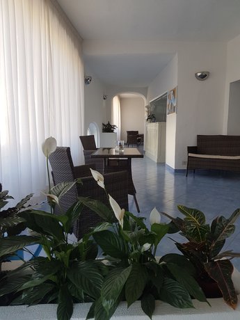 Imagen de los interiores del Hotel Antonella, Ischia. Foto 19
