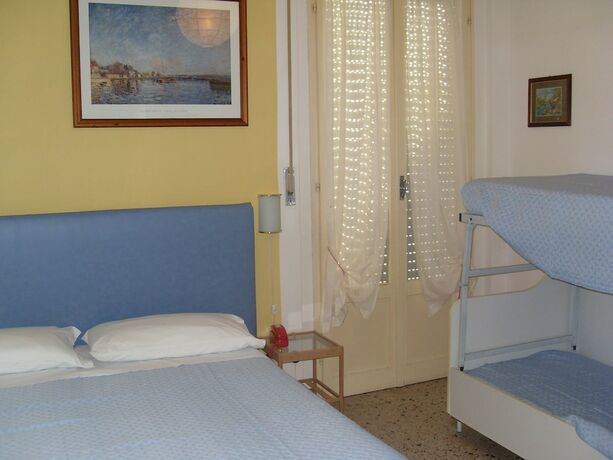 Imagen de la habitación del Hotel Antonella, Ravenna. Foto 16