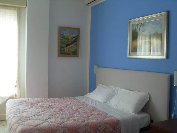 Imagen de la habitación del Hotel Antonella, Ravenna. Foto 19