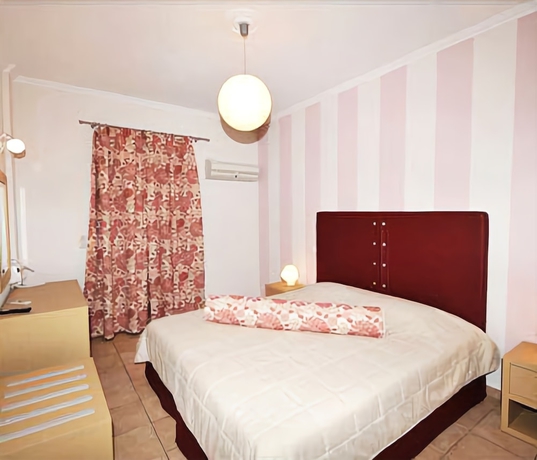 Imagen de la habitación del Hotel Antonia Apartments. Foto 11