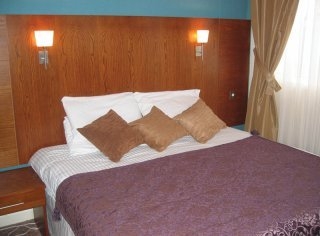 Imagen de la habitación del Hotel Antonine. Foto 4