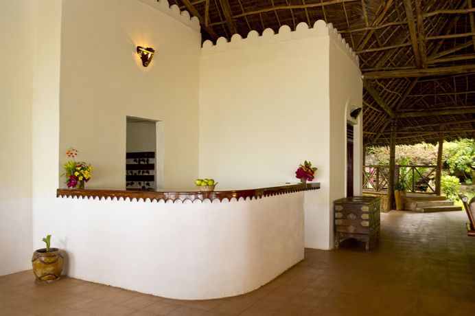 Imagen del bar/restaurante del Hotel Antonio Beach and Spa. Foto 2