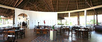 Imagen de la habitación del Hotel Antonio Beach and Spa. Foto 7