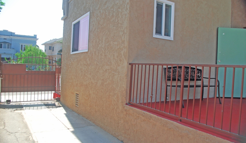 Imagen de los exteriores del Hotel Antonio, Los &Aacute;ngeles. Foto 12