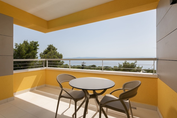 Imagen de la habitación del Hotel Antonio, Makarska. Foto 14